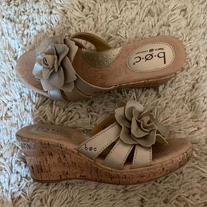 boc tan floral sandal wedges